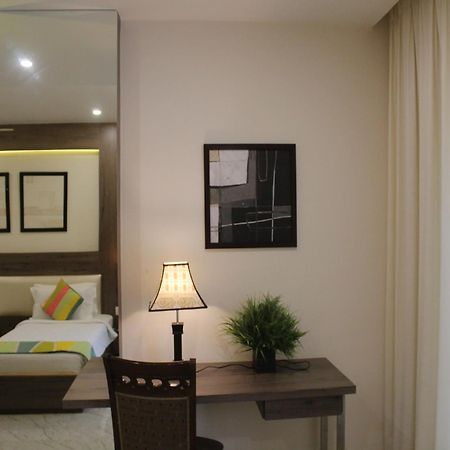Seven Sky Clarks Exotica Hotel Будж Екстериор снимка