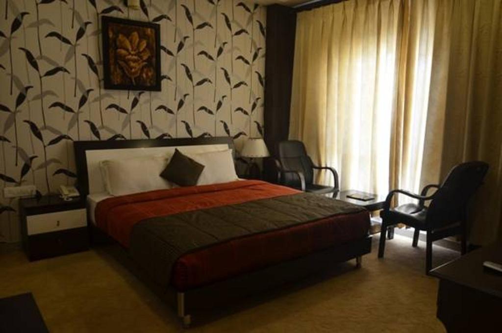Seven Sky Clarks Exotica Hotel Будж Стая снимка